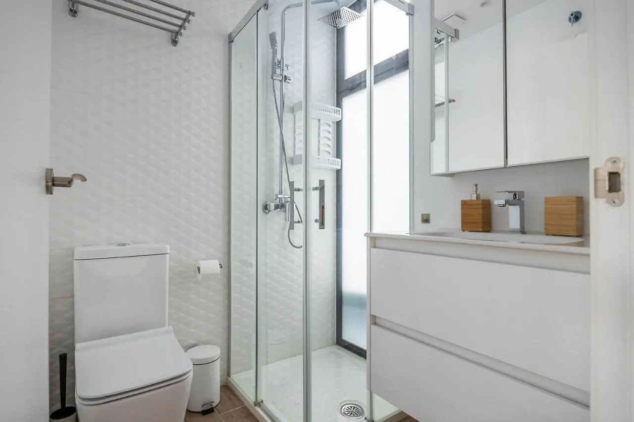 Nervion Suites 2 - Vacacional Sevilla 0*, Seville Spain