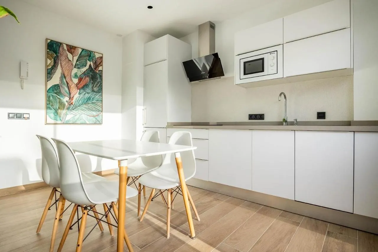 Nervion Suites 2 - Vacacional Sevilla Apartment